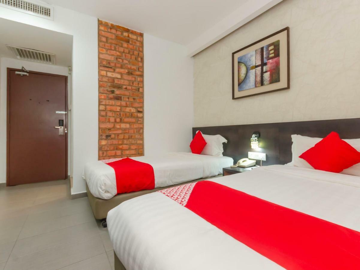 Oyo 1164 Hotel 906 Kota Laksamana 말라카 외부 사진