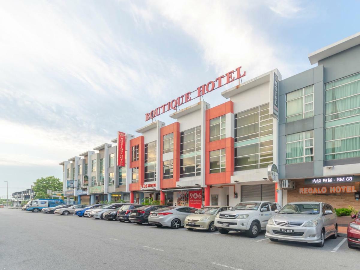 Oyo 1164 Hotel 906 Kota Laksamana 말라카 외부 사진