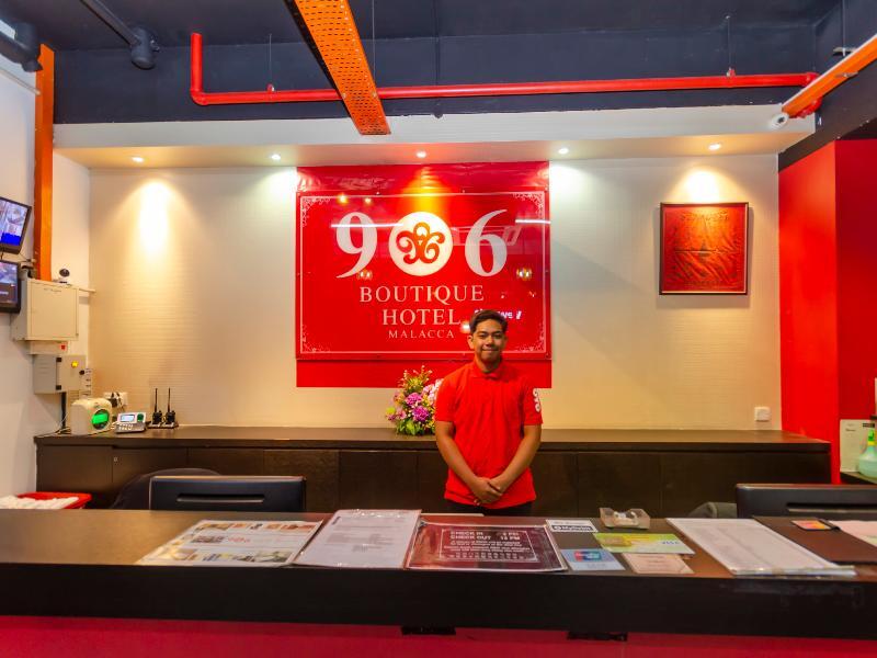 Oyo 1164 Hotel 906 Kota Laksamana 말라카 외부 사진