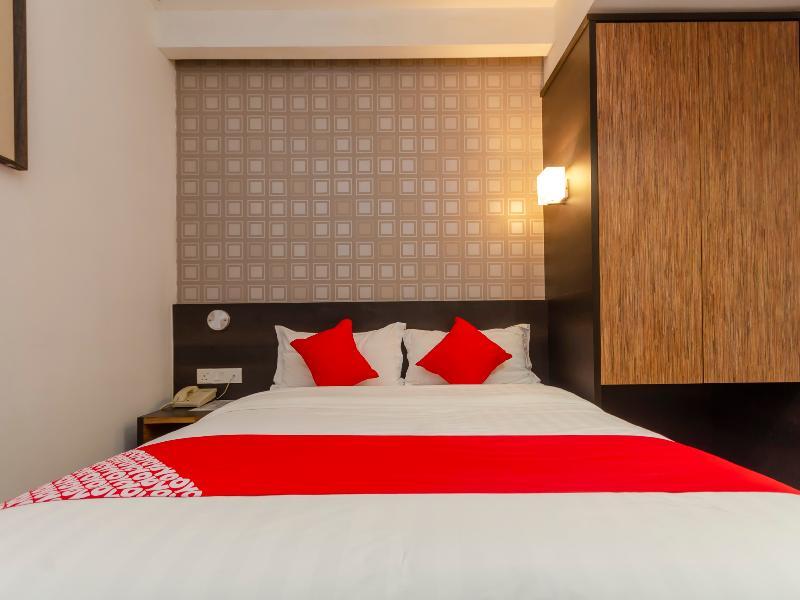 Oyo 1164 Hotel 906 Kota Laksamana 말라카 외부 사진
